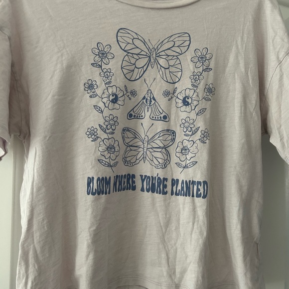 American Eagle Outfitters Tops - American Eagle Outfitters Graphic Blue and Purple Short Sleeve Tee